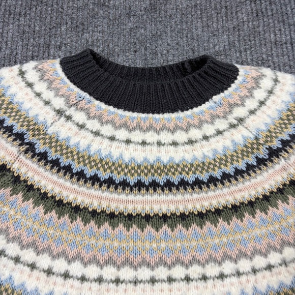 American Eagle Sweater Women's M Fair Isle Sweater Crew Neck Knit Gray Multi - Picture 2 of 7